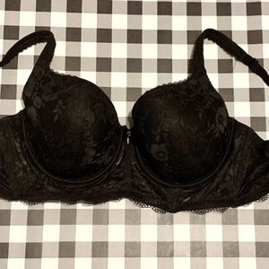 Victoria's Secret Body by Victoria Lined Demi Bra